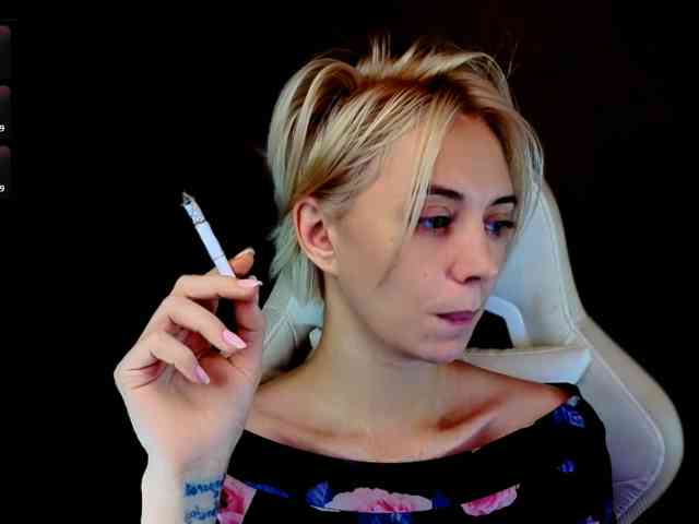BlondeIce