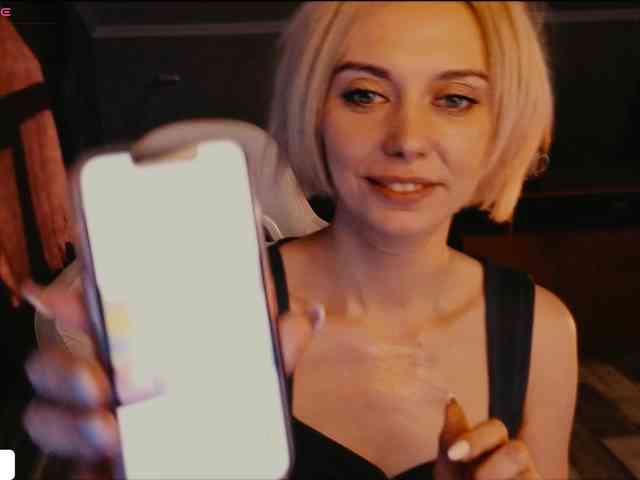 blondeiceann webcam