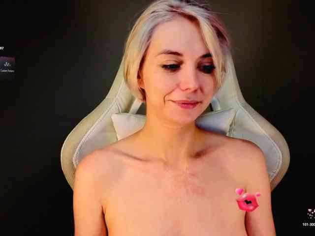 BlondeIce