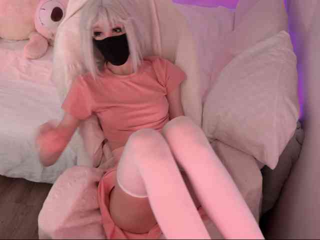 MissOlivka webcam