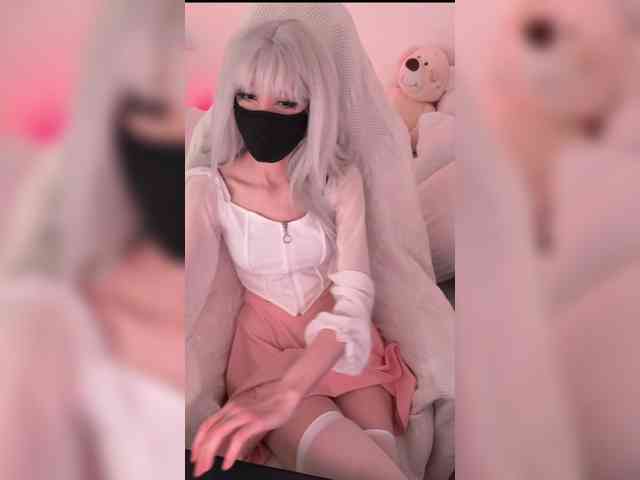 MissOlivka webcam