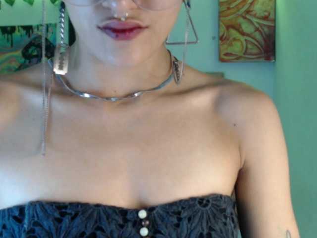 dakkohott webcam bongacams model stream image