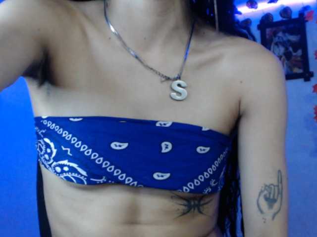 dakkohott live cam on BongaCams