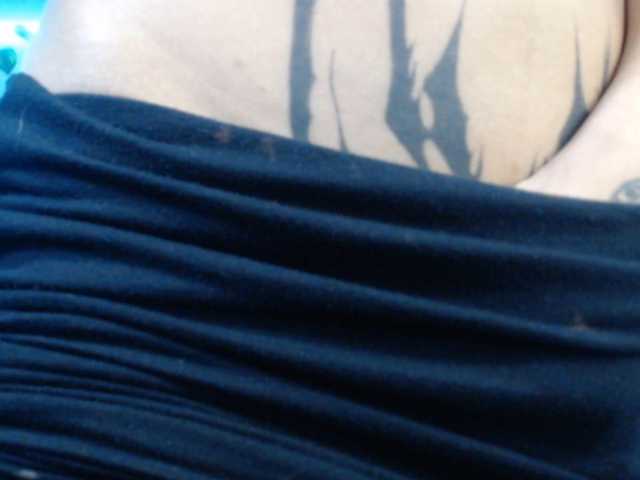 dakkohott live cam on BongaCams