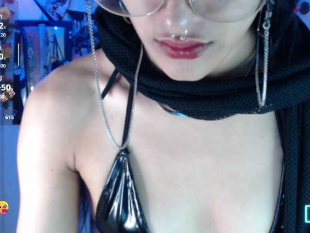 dakkohott live cam on BongaCams
