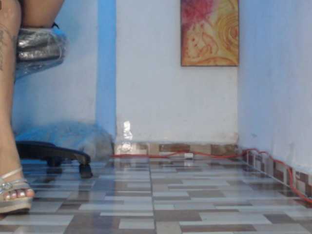 dakkohott live cam on BongaCams