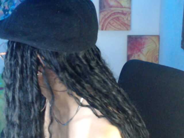 dakkohott live cam on BongaCams