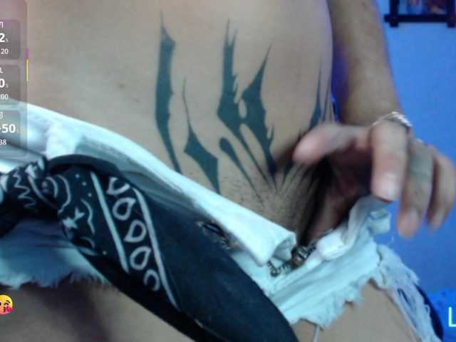 dakkohott live cam on BongaCams