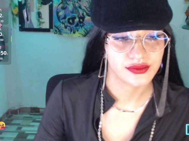 dakkohott live cam on BongaCams