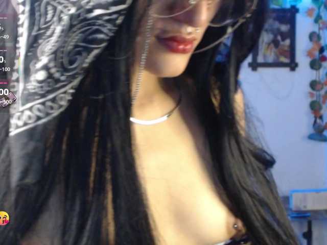dakkohott live cam on BongaCams
