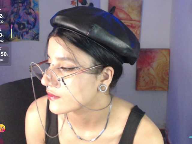 dakkohott live cam on BongaCams
