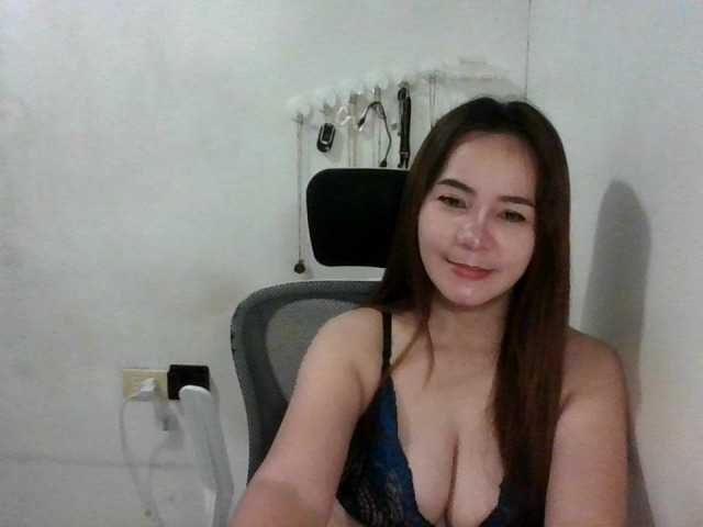 ZGoddessNatalie17 live cam on BongaCams