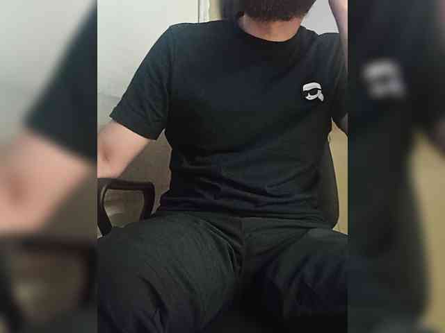 Anton11661 Live Webcam on BongaCams