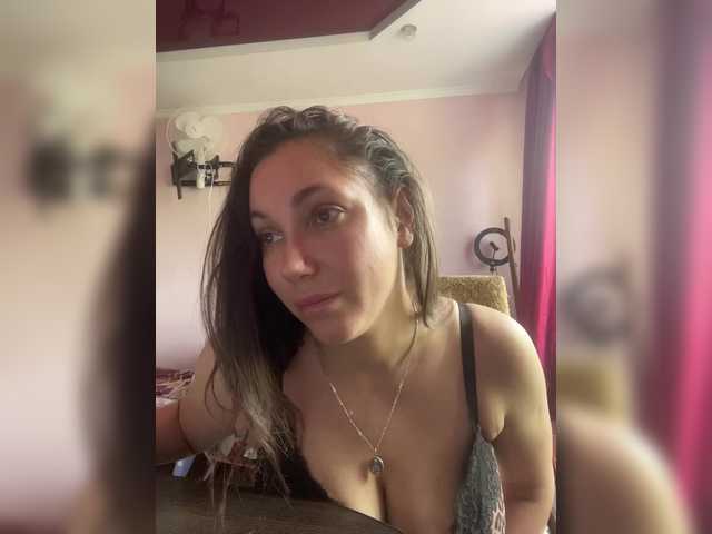 Kate_kloss live cam on BongaCams