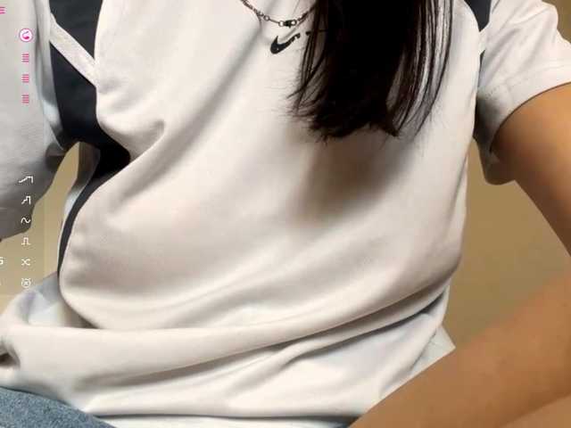 EmeritaFroehner live cam on BongaCams