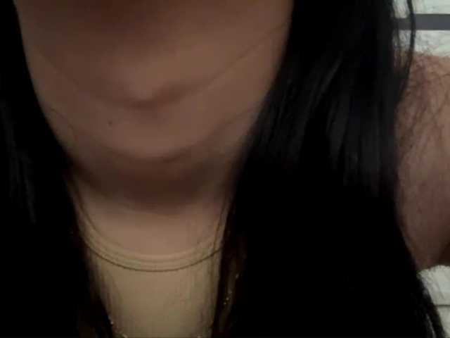 EmeritaFroehner live cam on BongaCams