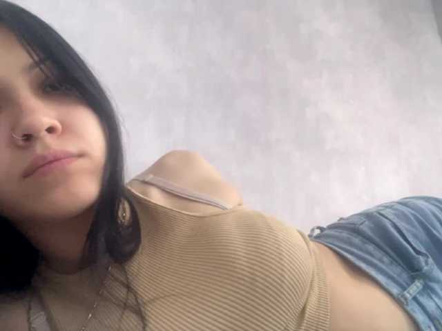 EmeritaFroehner live cam on BongaCams