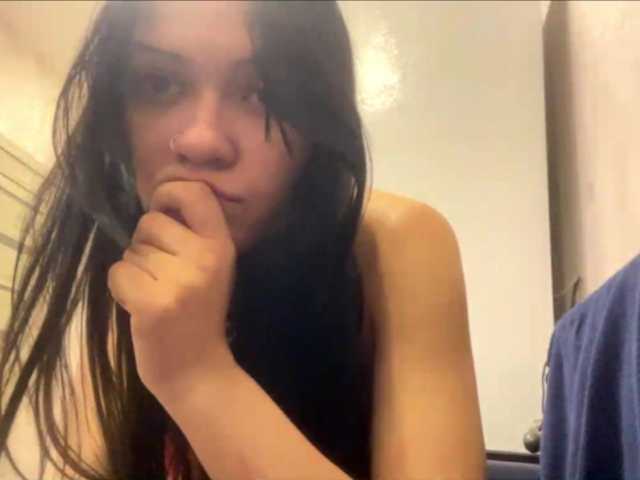 EmeritaFroehner live cam on BongaCams
