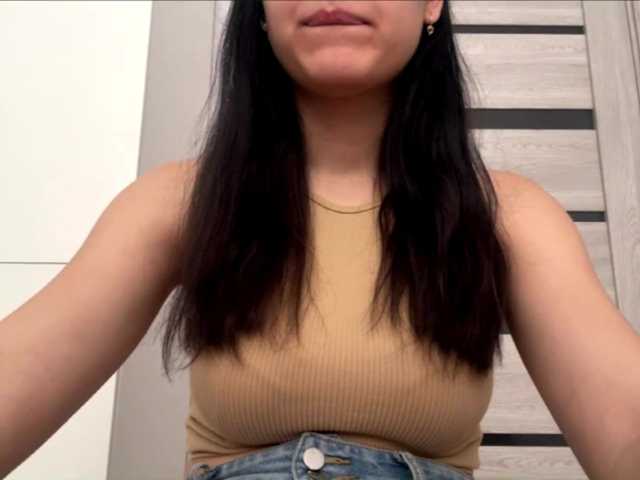 EmeritaFroehner live cam on BongaCams
