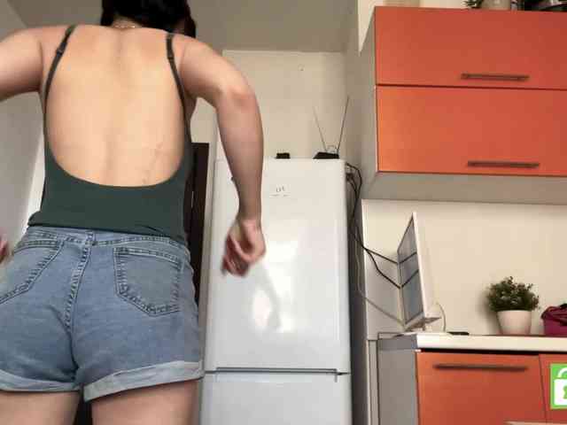 EmeritaFroehner webcam