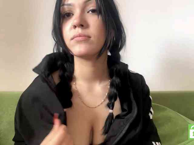 EmeritaFroehner webcam