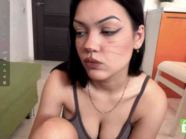 EmeritaFroehner webcam