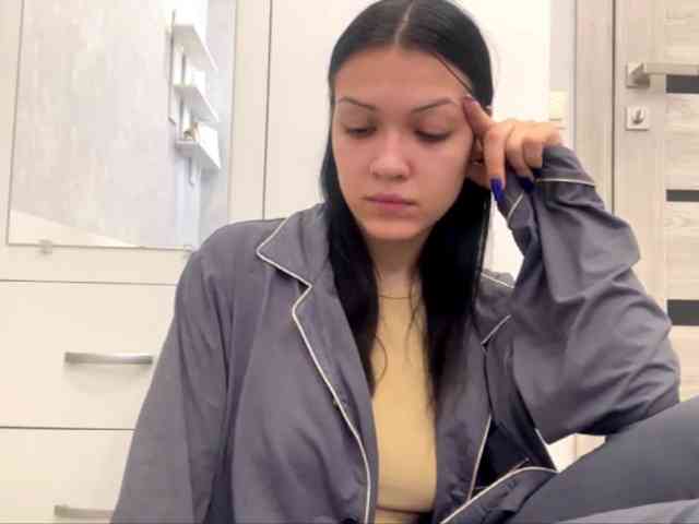 EmeritaFroehner webcam