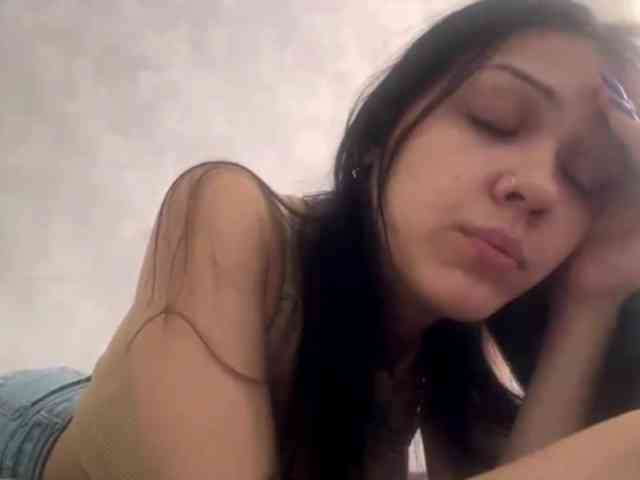 EmeritaFroehner webcam