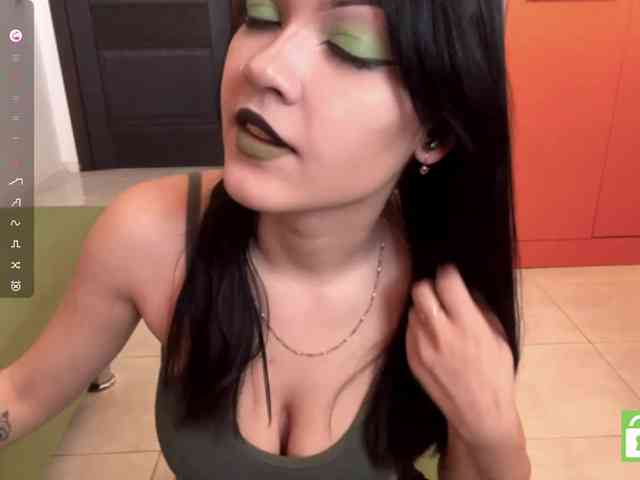 EmeritaFroehner webcam