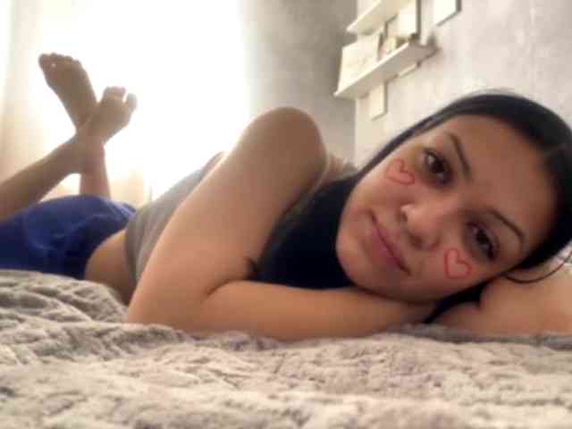 EmeritaFroehner webcam