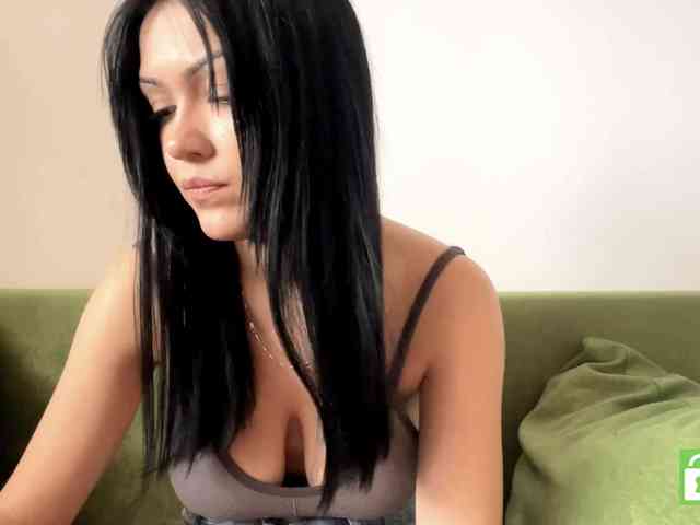 EmeritaFroehner webcam