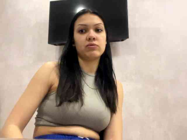 EmeritaFroehner webcam