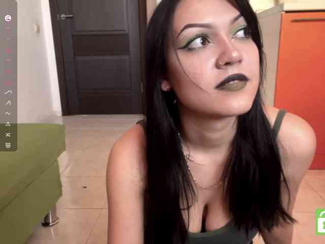 EmeritaFroehner webcam