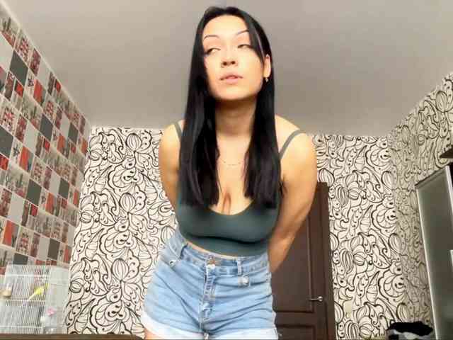 EmeritaFroehner webcam