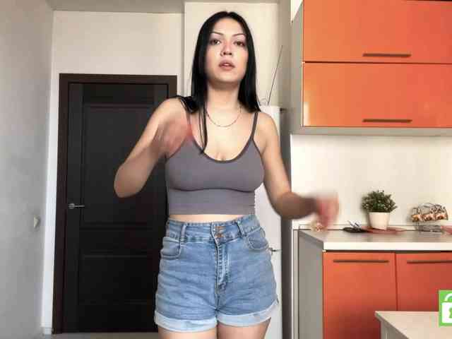 EmeritaFroehner webcam