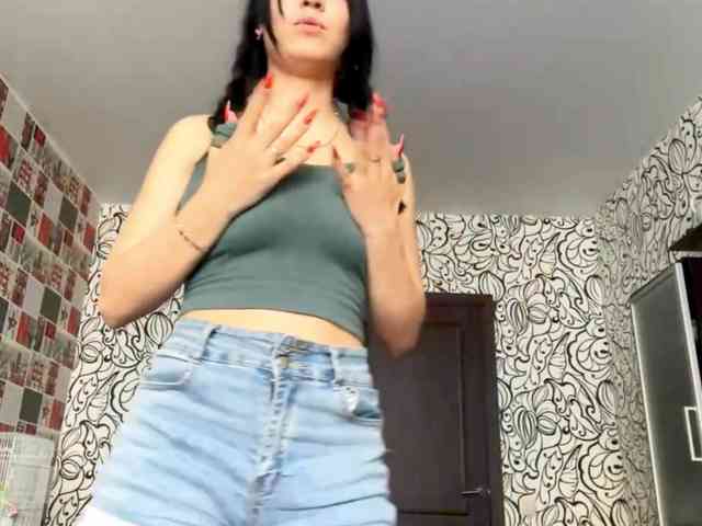 EmeritaFroehner webcam