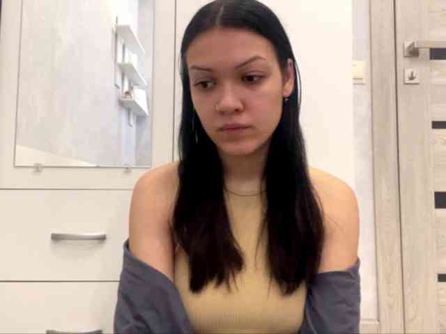 EmeritaFroehner webcam