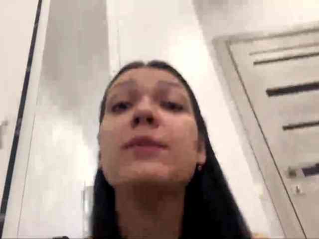 EmeritaFroehner webcam
