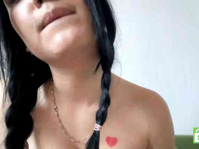 EmeritaFroehner webcam