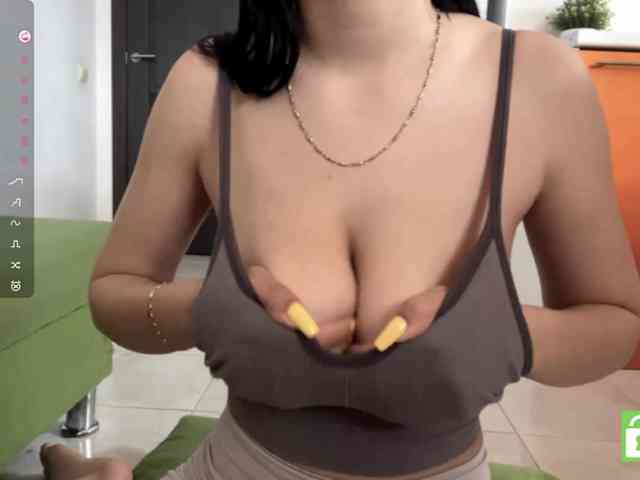EmeritaFroehner webcam
