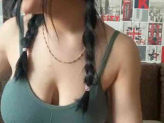 EmeritaFroehner webcam