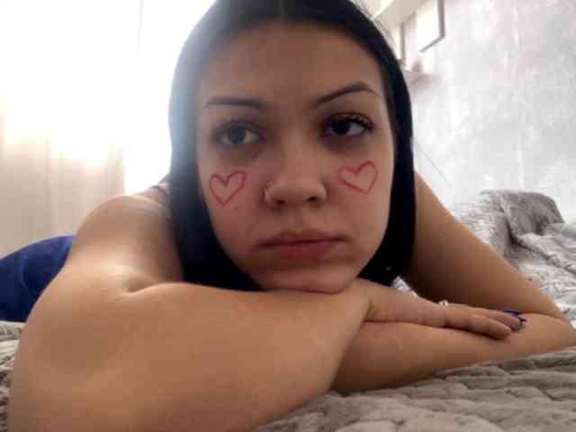 EmeritaFroehner webcam