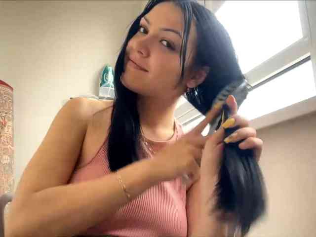 EmeritaFroehner webcam