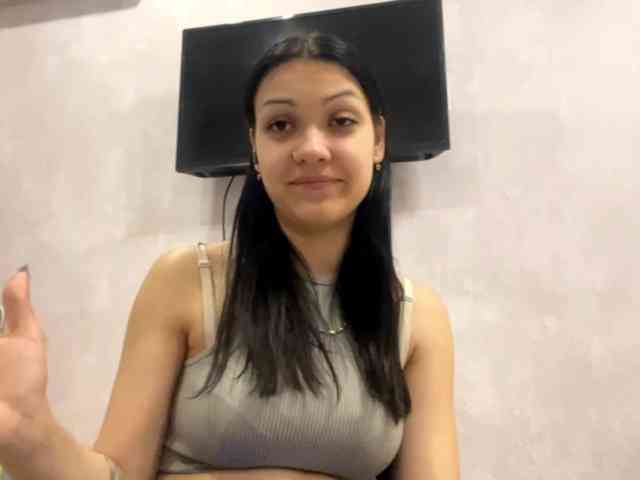 EmeritaFroehner webcam