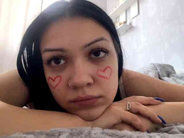 EmeritaFroehner webcam