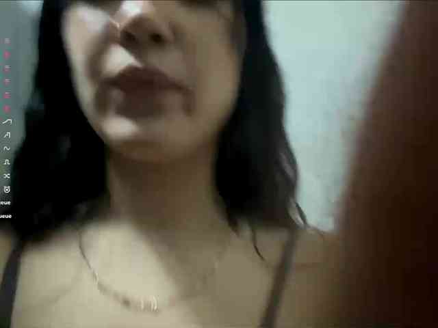 EmeritaFroehner webcam