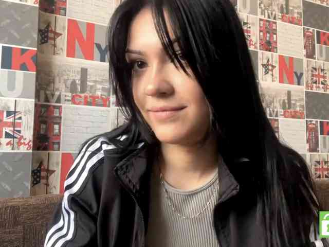 EmeritaFroehner webcam