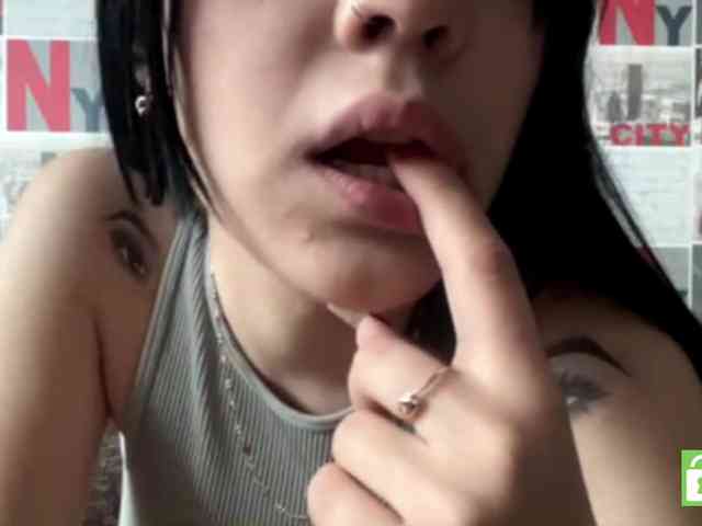 EmeritaFroehner webcam