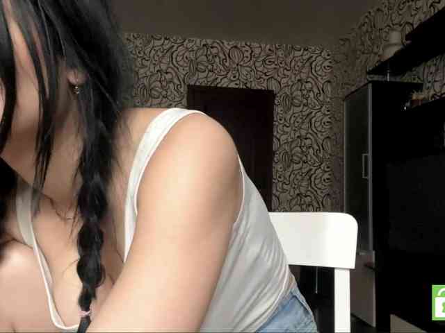 EmeritaFroehner webcam