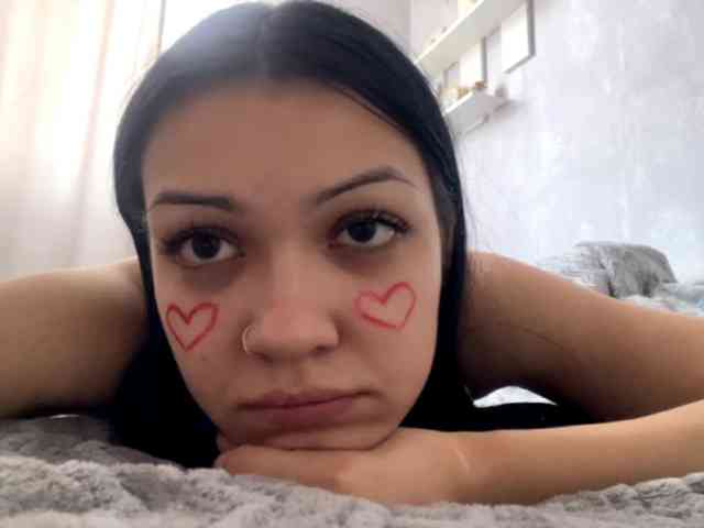 EmeritaFroehner webcam